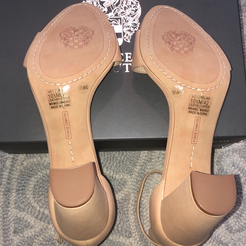 Vince Camuto Corlina Nude Heels 10.5 - Picture 4 of 5